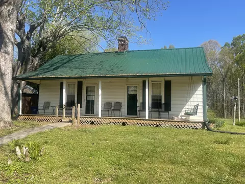 312 Neal St, Huntland, TN 37345