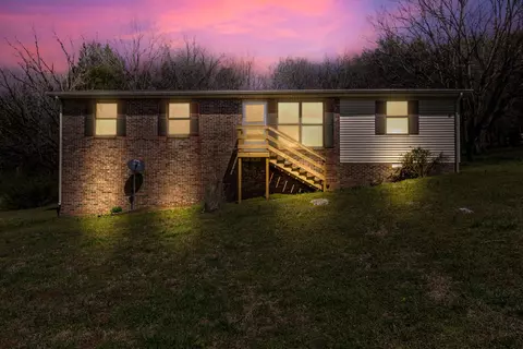 637 Carmack Ave, Carthage, TN 37030