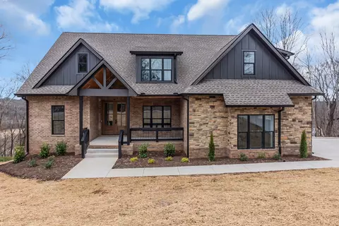 420 Stonemeadow Rd # B, Clarksville, TN 37043