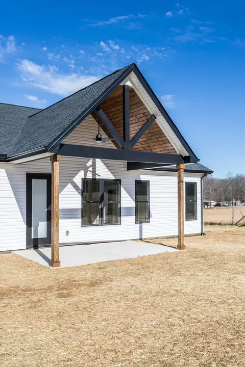 Exterior - 1583 Smartt Sta, Morrison, TN 37357 photo 10 of 10