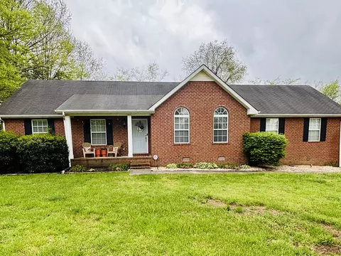 125 Honeysuckle Dr, White House, TN 37188