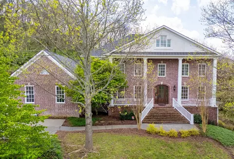 640 Legends Crest Dr, Franklin, TN 37069