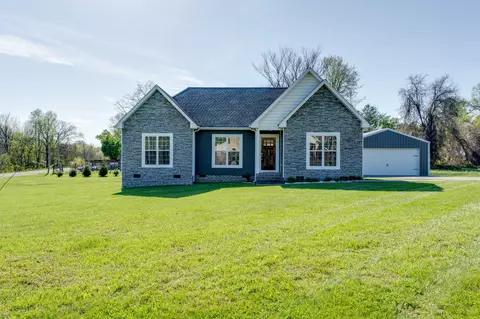 11 Haven Way, Westmoreland, TN 37186