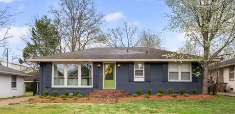 129 Lincoln Ct, Nashville, TN 37205