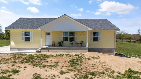 1429 Lawson Rd, Crossville, TN 38571