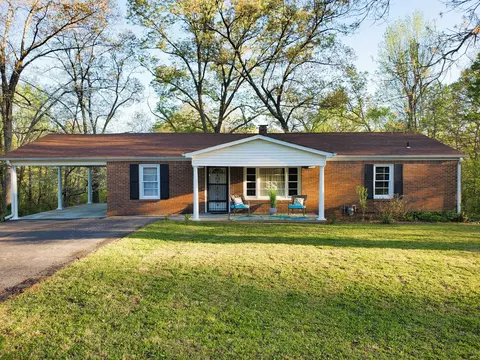 280 Blackberry Rd, Camden, TN 38320