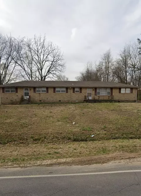 412 Oakdale Dr, Lebanon, TN 37087