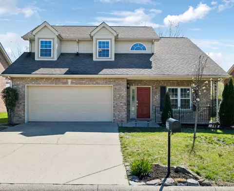325 Roslyn Ct, Nashville, TN 37221