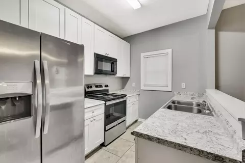 460 E State St, Murfreesboro, TN 37130 photo 5