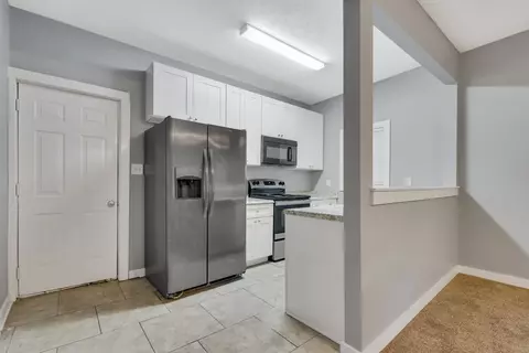 460 E State St, Murfreesboro, TN 37130 photo 4