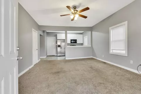 460 E State St, Murfreesboro, TN 37130 photo 2