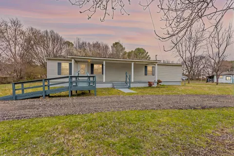 121 Mcgaughey Chapel Rd, Dalton, GA 30721