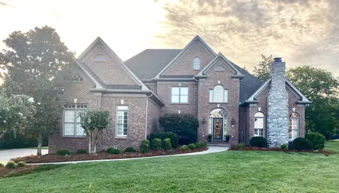 402 Butterfly Ct, Franklin, TN 37069