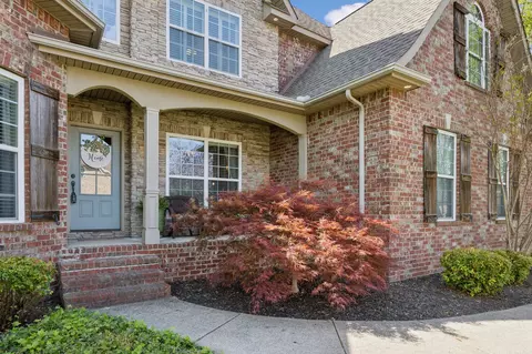 159 Ridgebend Dr, Murfreesboro, TN 37128 photo 2