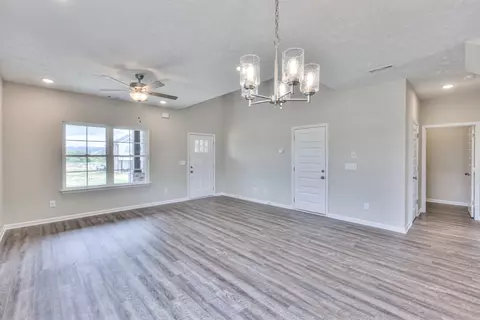 Living - 114 Bartow St, Decherd, TN 37324 photo 3 of 3