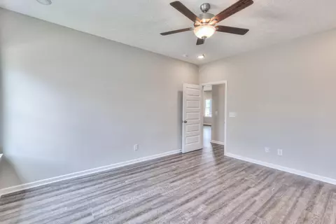Bedroom - 114 Bartow St, Decherd, TN 37324 photo 3 of 9