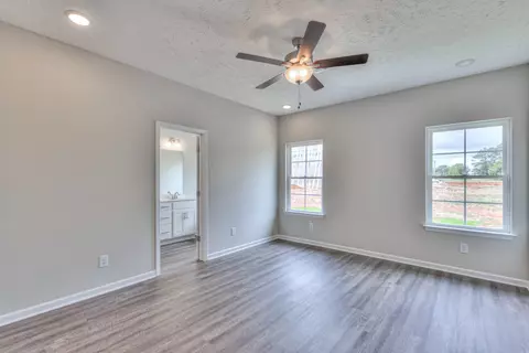 Bedroom - 114 Bartow St, Decherd, TN 37324 photo 1 of 9