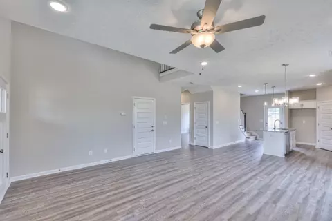 Living - 114 Bartow St, Decherd, TN 37324 photo 2 of 3
