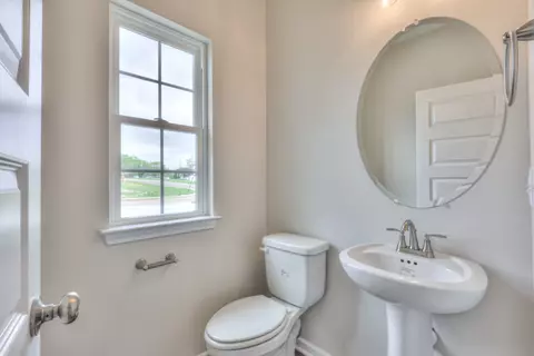103 Bartow St, Decherd, TN 37324 photo 8