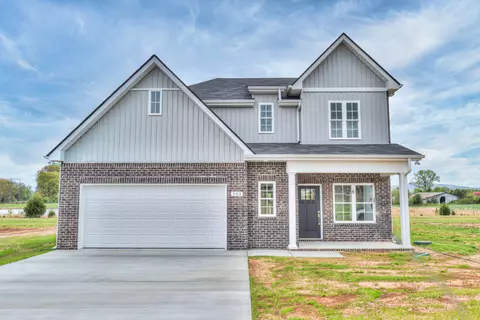 103 Bartow St, Decherd, TN 37324 photo 2