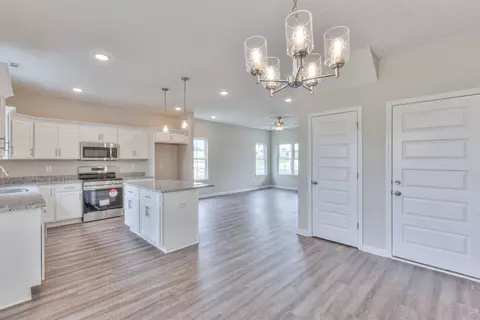 103 Bartow St, Decherd, TN 37324 photo 14