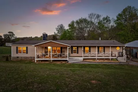 328 Pekoma Rd, Philadelphia, TN 37846