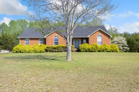 144 Lake Villa Cir, Morrison, TN 37357 photo 1