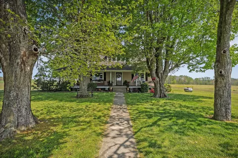 77 Mcafee Ln, Morrison, TN 37357