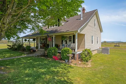 77 Mcafee Ln, Morrison, TN 37357 photo 3