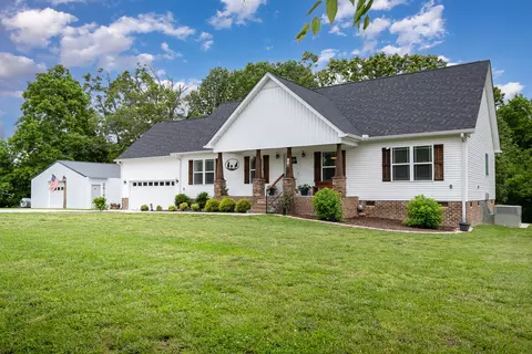 24 Roberts Ridge Rd, Manchester, TN 37355