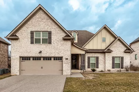 262 Hutch Ct, Gallatin, TN 37066