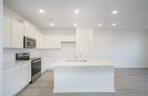 Kitchen - 7129 Mapleside Ln, Fairview, TN 37062 photo 1 of 5
