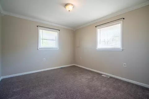 Bedroom - 213 Smith Cir, Loretto, TN 38469 photo 4 of 5