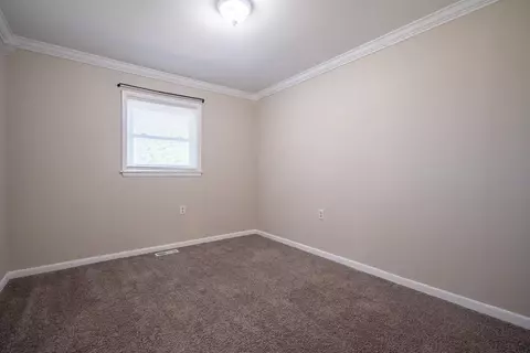 Bedroom - 213 Smith Cir, Loretto, TN 38469 photo 5 of 5
