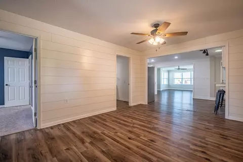 Living - 213 Smith Cir, Loretto, TN 38469 photo 1 of 4