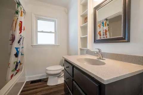 Bath - 213 Smith Cir, Loretto, TN 38469 photo 2 of 2