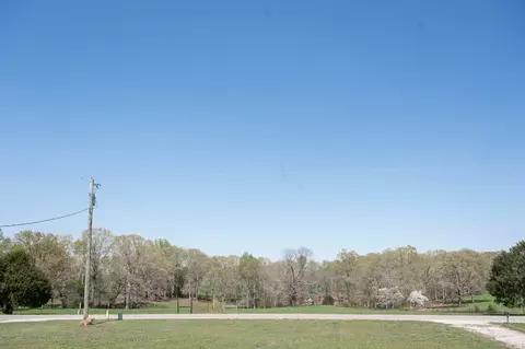 2293 Powell School Rd, Goodspring, TN 38460 photo 2