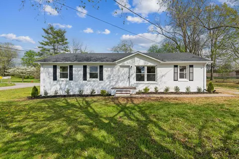 101 Gardenia St, Mount Pleasant, TN 38474