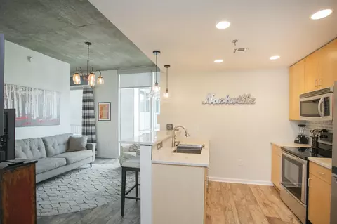 415 Church St #2607, Nashville, TN 37219