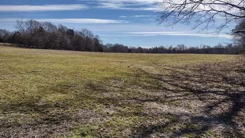 1448 Governor Hall Rd, Castalian Springs, TN 37031