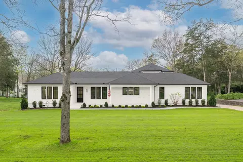 729 Templeton Dr, Nashville, TN 37205