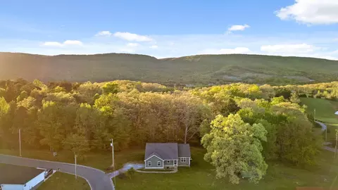 80 Oak Meadows Dr, Dunlap, TN 37327 photo 5