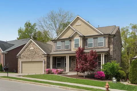 8528 Beautiful Valley Dr, Nashville, TN 37221