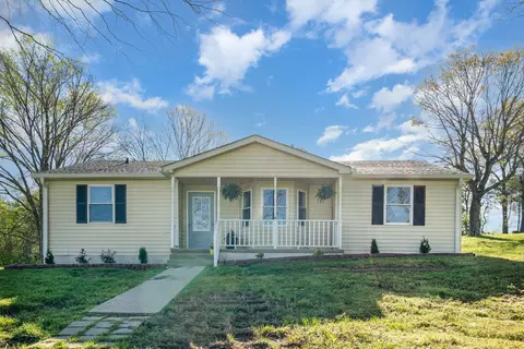 3150 Thomasville Rd, Chapmansboro, TN 37035