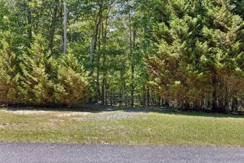 223 Woodland Ridge Rd, Dunlap, TN 37327