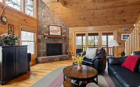 Living - 45 Deep Woods Dr, Dunlap, TN 37327 photo 3 of 3
