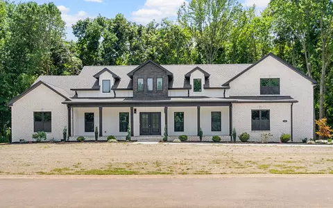 116 Sundance Dr, Clarksville, TN 37040