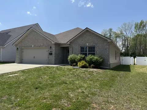 728 Jodine Ann Dr, Clarksville, TN 37043