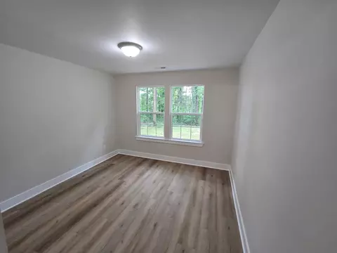 Bedroom - 841 Lucas Rd, Dickson, TN 37055 photo 2 of 3