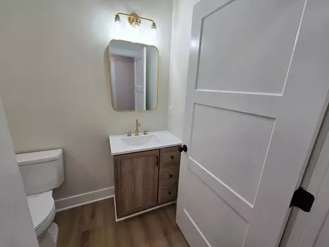 Bath - 841 Lucas Rd, Dickson, TN 37055 photo 5 of 5
